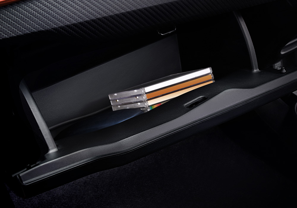 featceglovebox__1683249630516